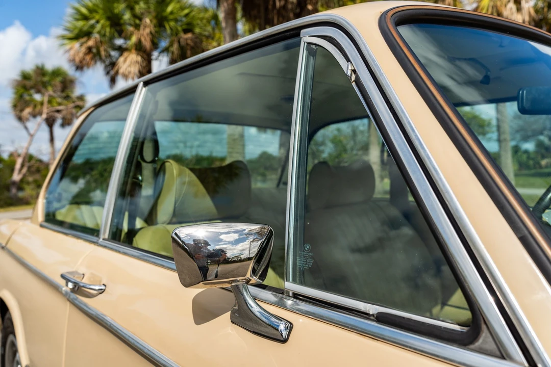 1976 BMW 2002 - Image 24 of 31