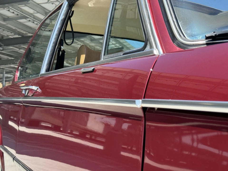 1976 BMW 2002 - Image 27 of 31