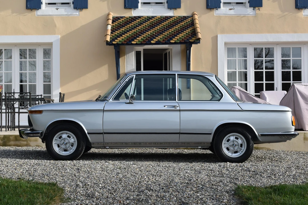 1976 BMW 2002 - Image 17 of 31