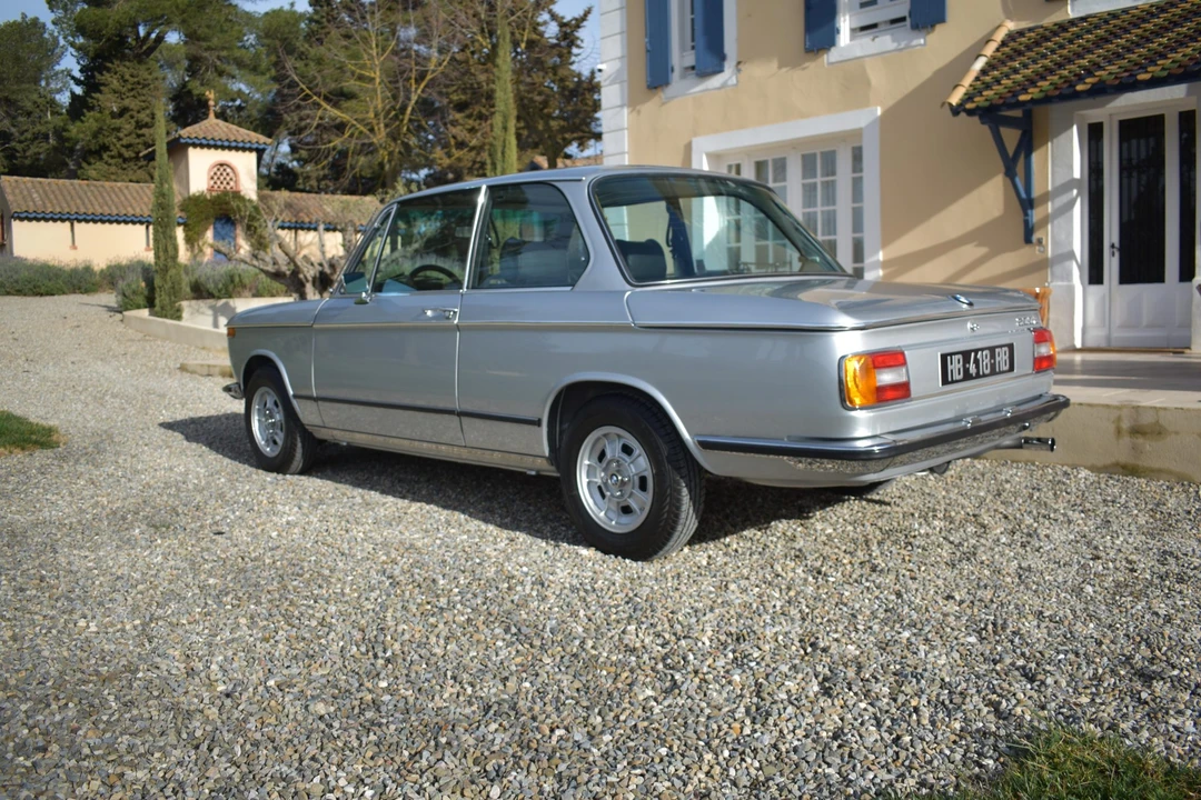 1976 BMW 2002 - Image 14 of 31
