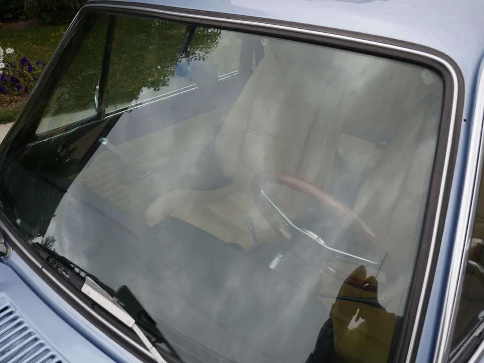 1976 BMW 2002 - Image 17 of 31