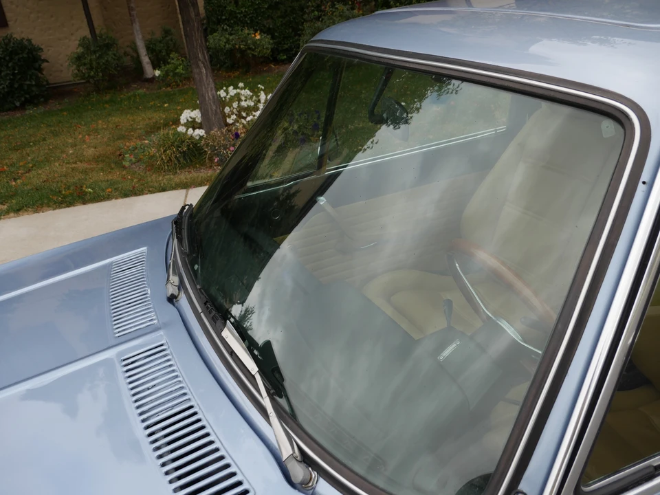 1976 BMW 2002 - Image 16 of 31