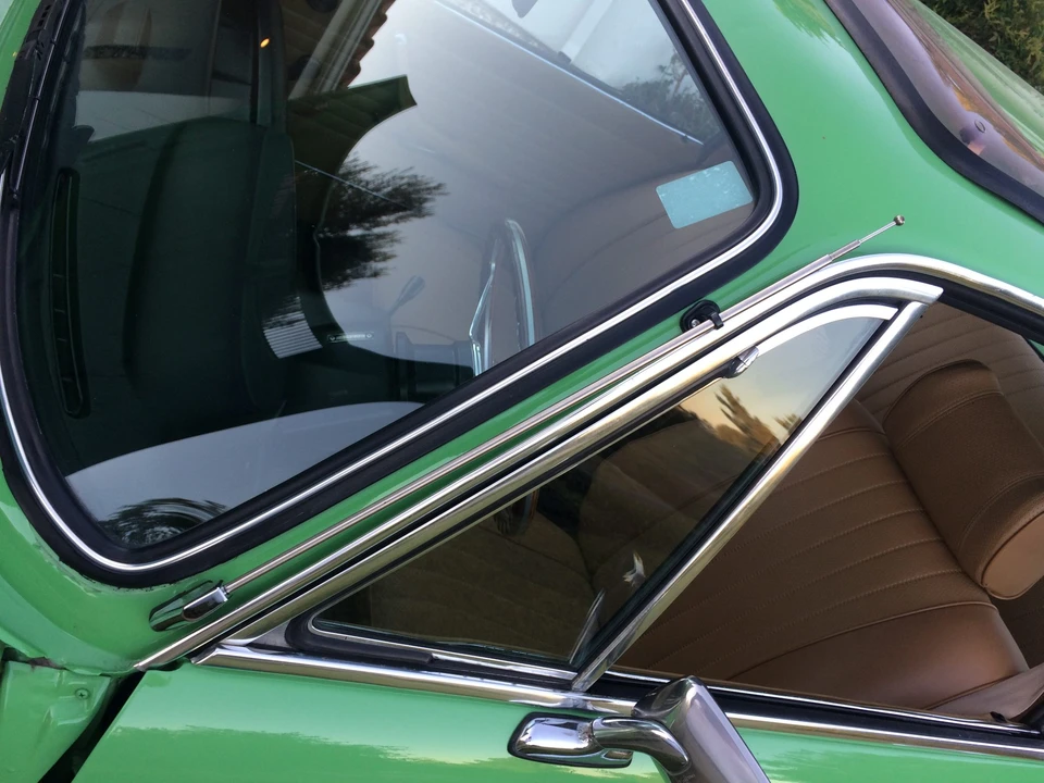 1976 BMW 2002 - Image 22 of 31