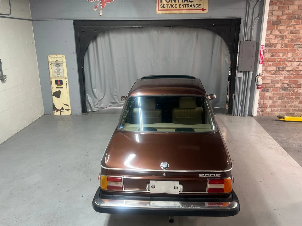 1976 BMW 2002 - Image 10 of 31