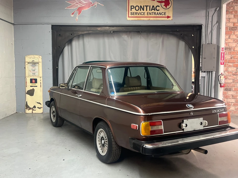 1976 BMW 2002 - Image 17 of 31