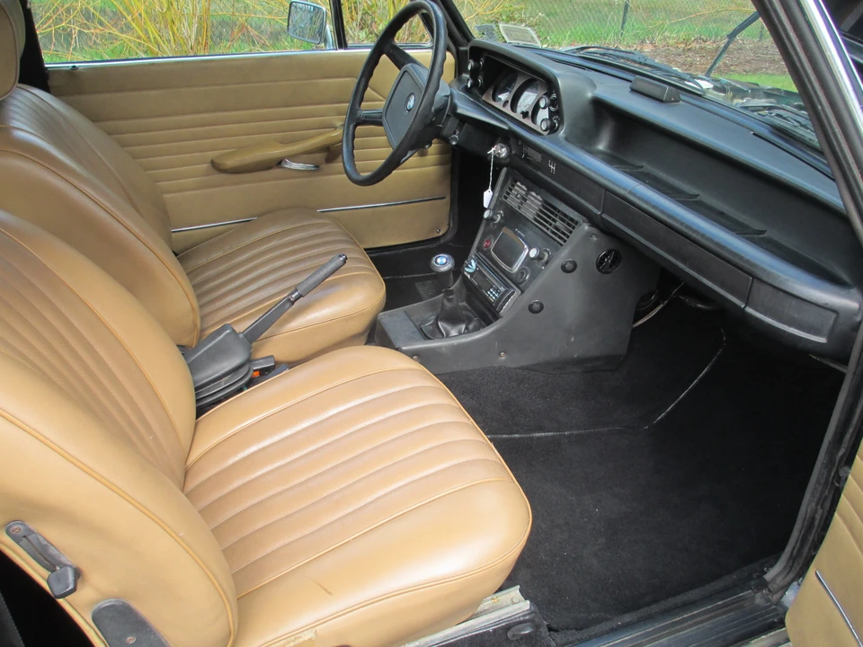 1976 BMW 2002 - Image 16 of 31