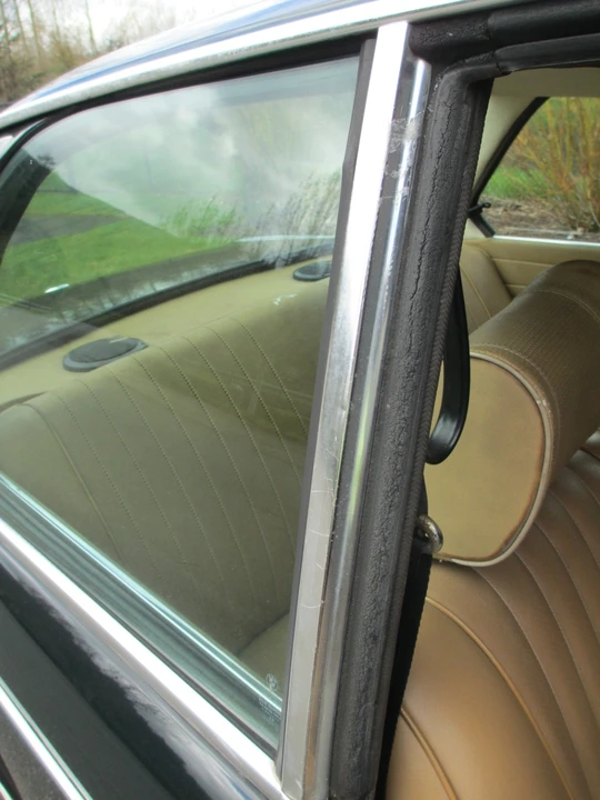 1976 BMW 2002 - Image 21 of 31