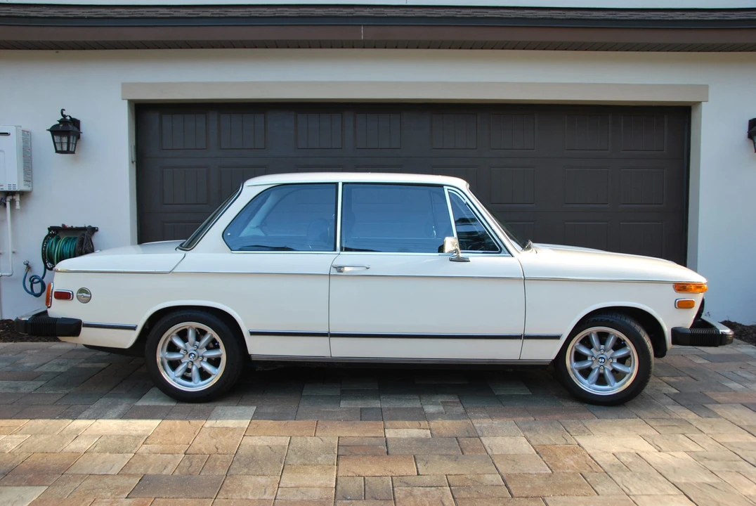 1976 BMW 2002 - Image 11 of 31