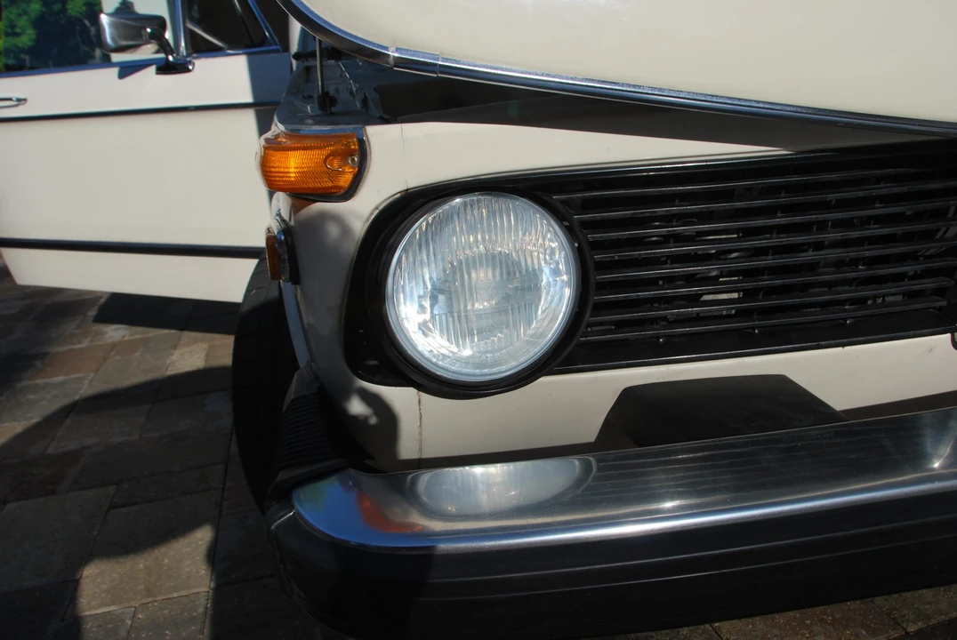 1976 BMW 2002 - Image 20 of 31