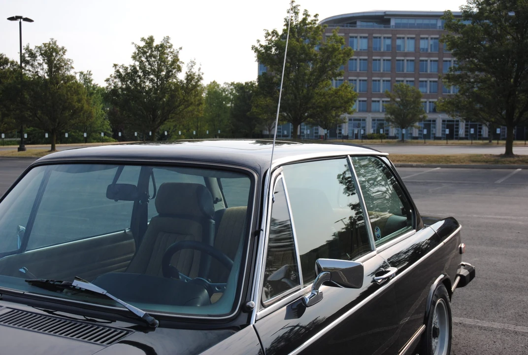 1976 BMW 2002 - Image 28 of 31