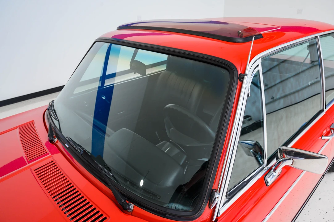 1976 BMW 2002 - Image 30 of 31