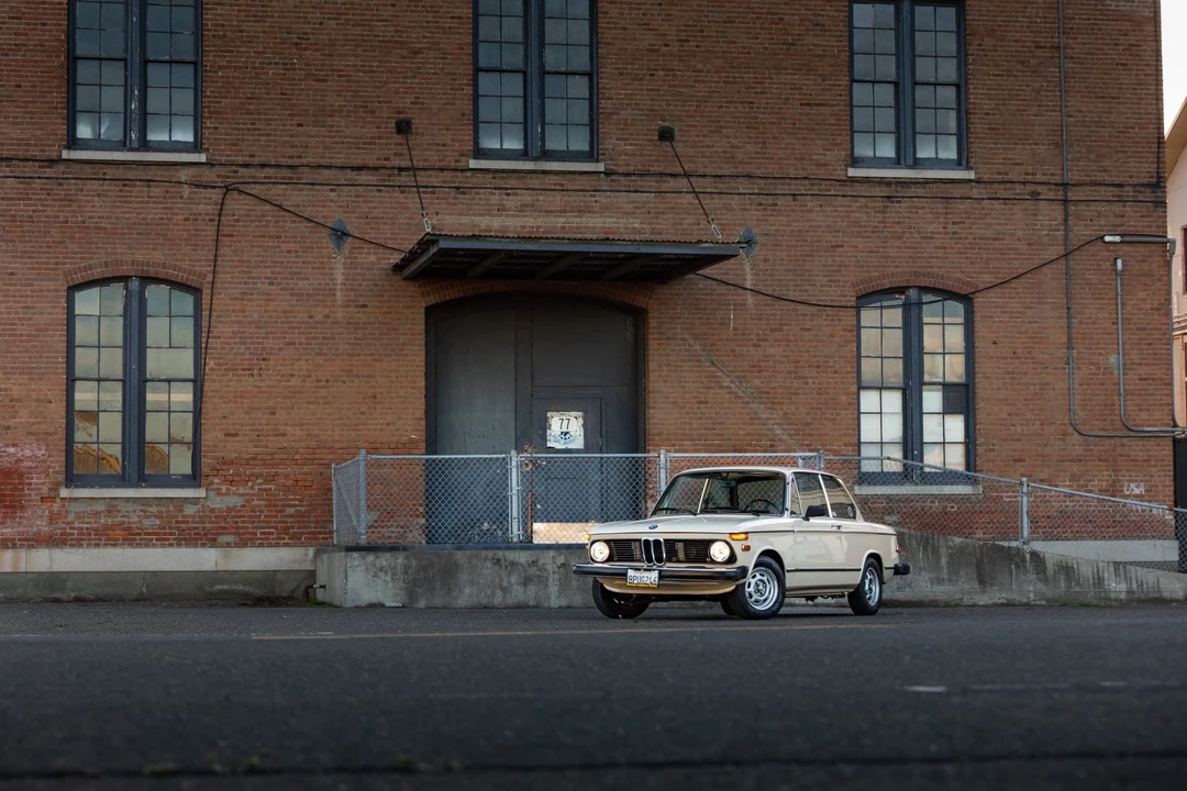 1976 BMW 2002 - Image 9 of 31