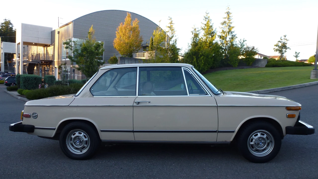 1976 BMW 2002 - Image 4 of 31