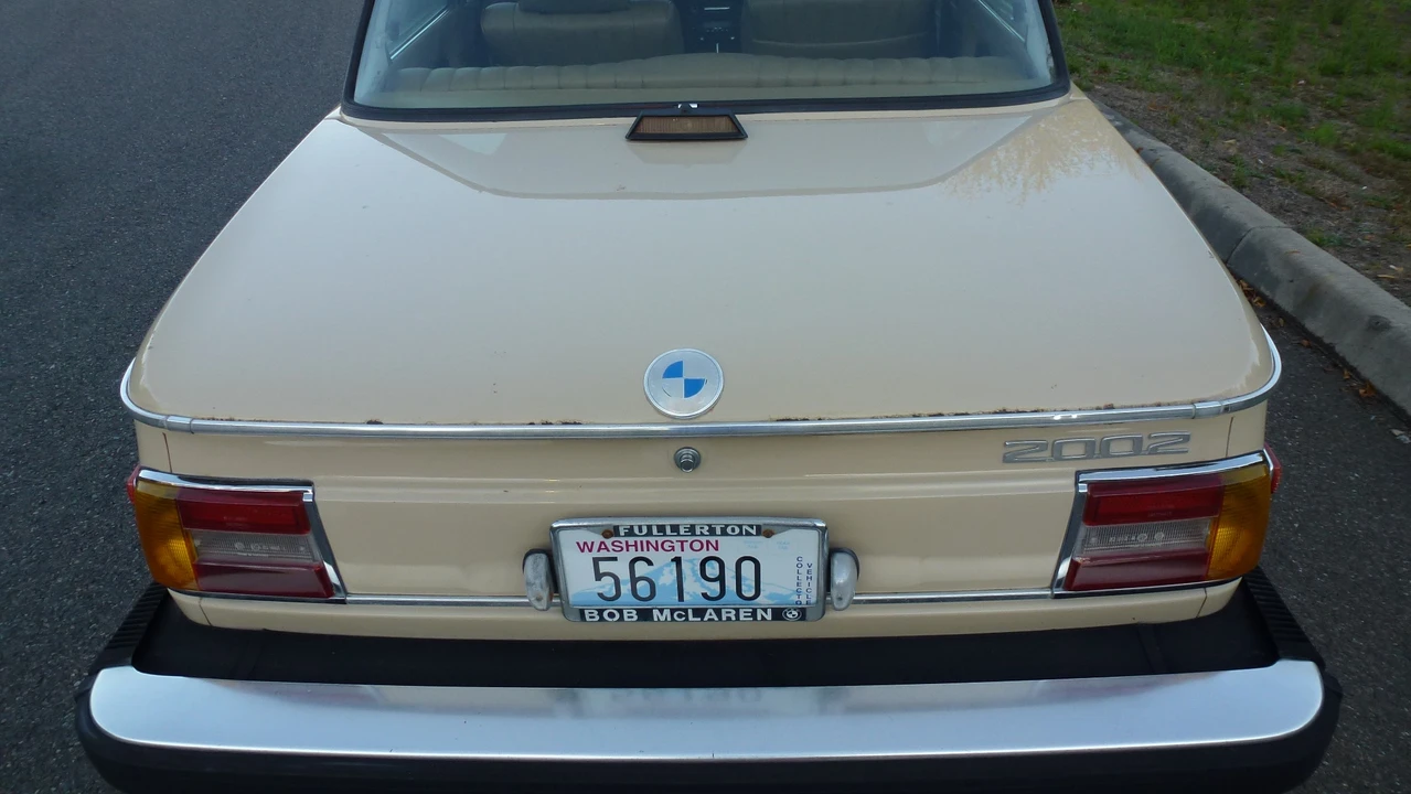 1976 BMW 2002 - Image 6 of 31