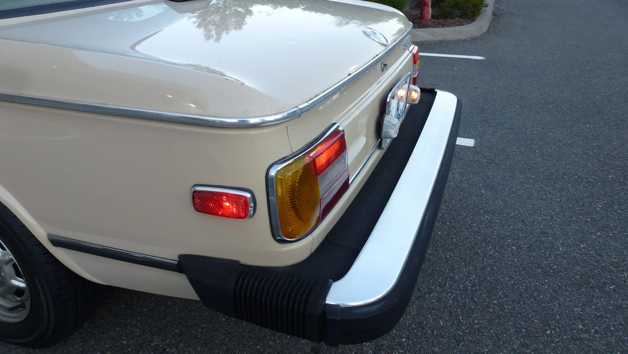 1976 BMW 2002 - Image 25 of 31