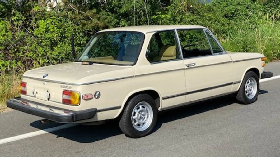 1976 BMW 2002 - Image 8 of 9
