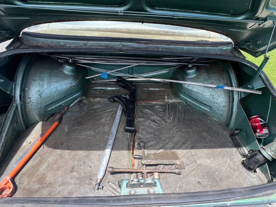 1976 BMW 2002 - Image 9 of 13