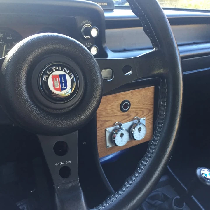 1976 BMW 2002 - Image 7 of 11