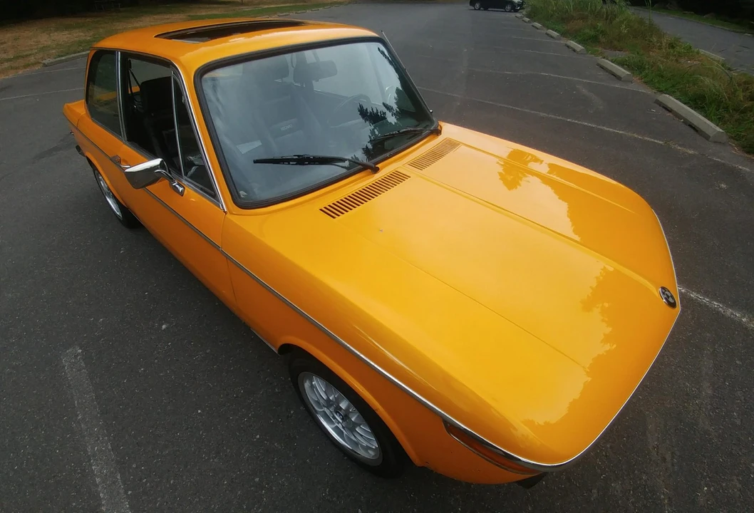 1976 BMW 2002 - Image 8 of 31