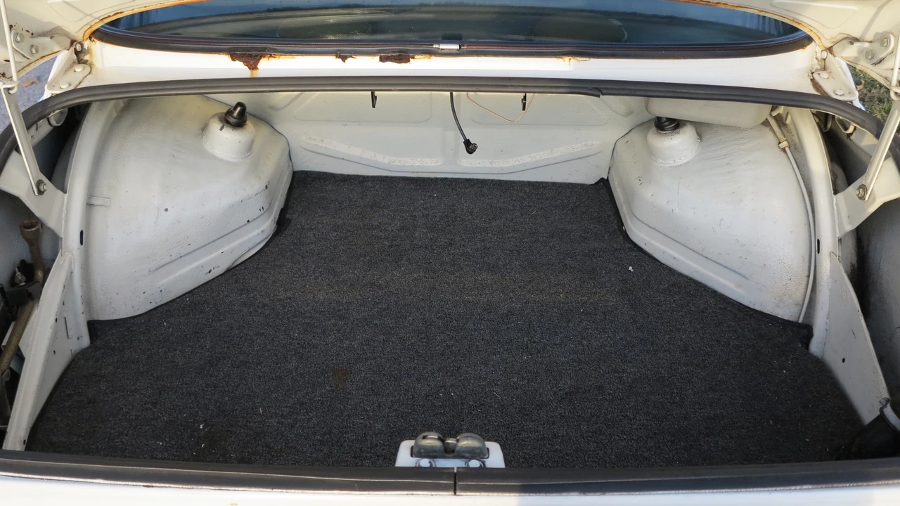 1976 BMW 2002 - Image 19 of 31