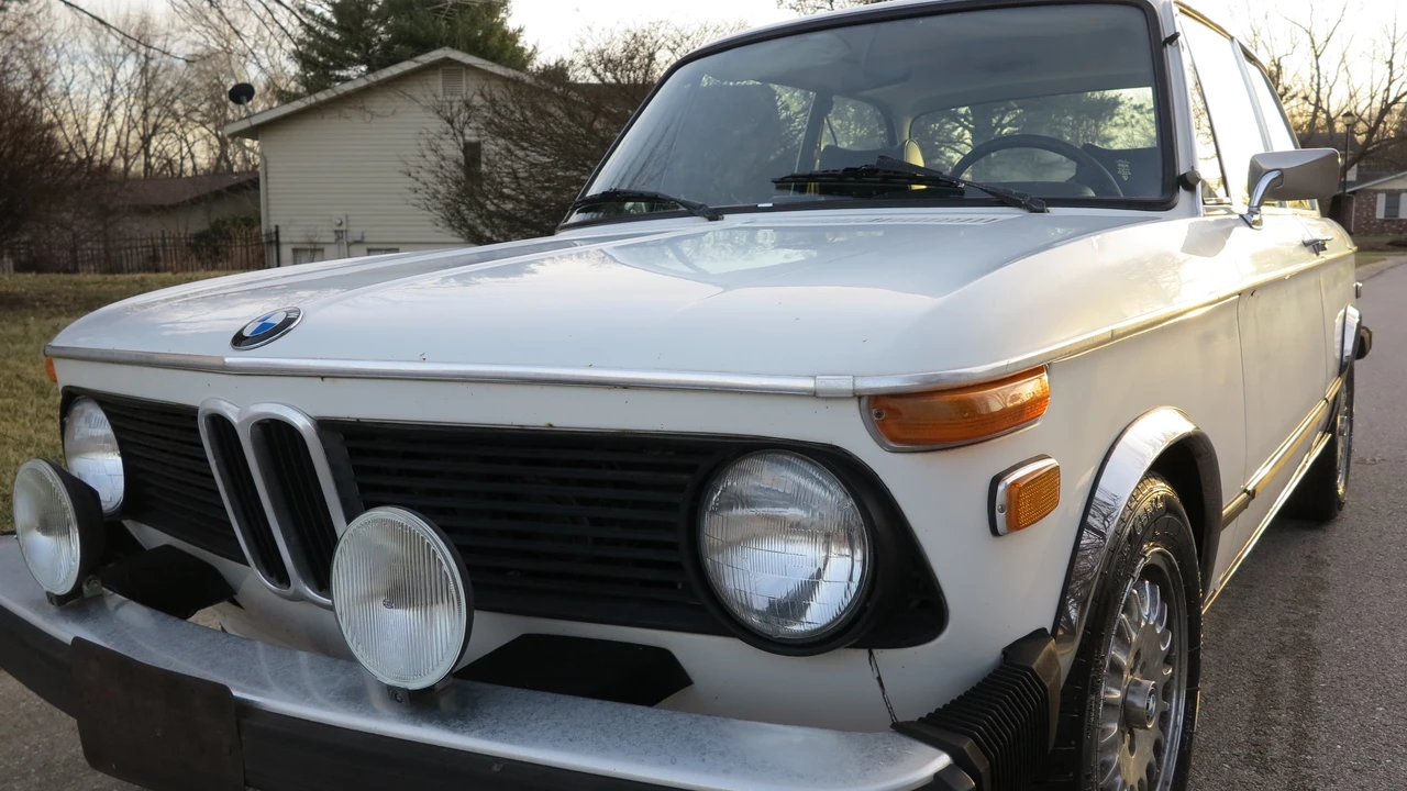1976 BMW 2002 - Image 9 of 31