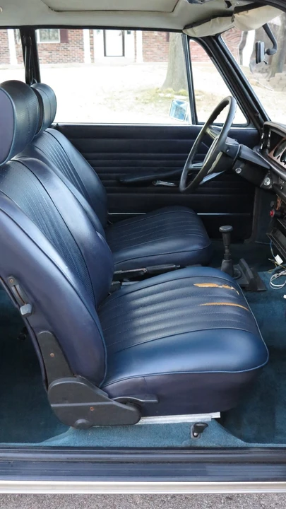 1976 BMW 2002 - Image 28 of 31