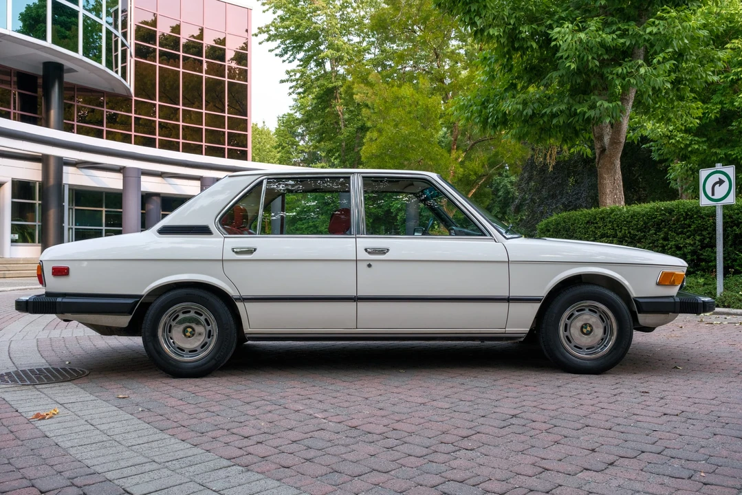 1976 BMW E12 5 Series - Image 12 of 31