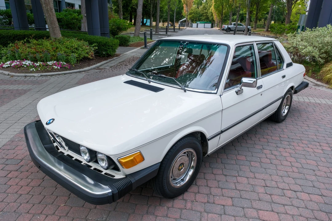 1976 BMW E12 5 Series - Image 2 of 31