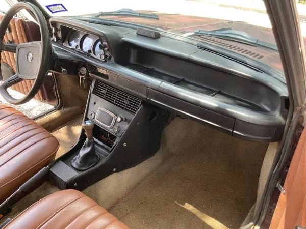 1976 BMW 2002 - Image 2 of 10