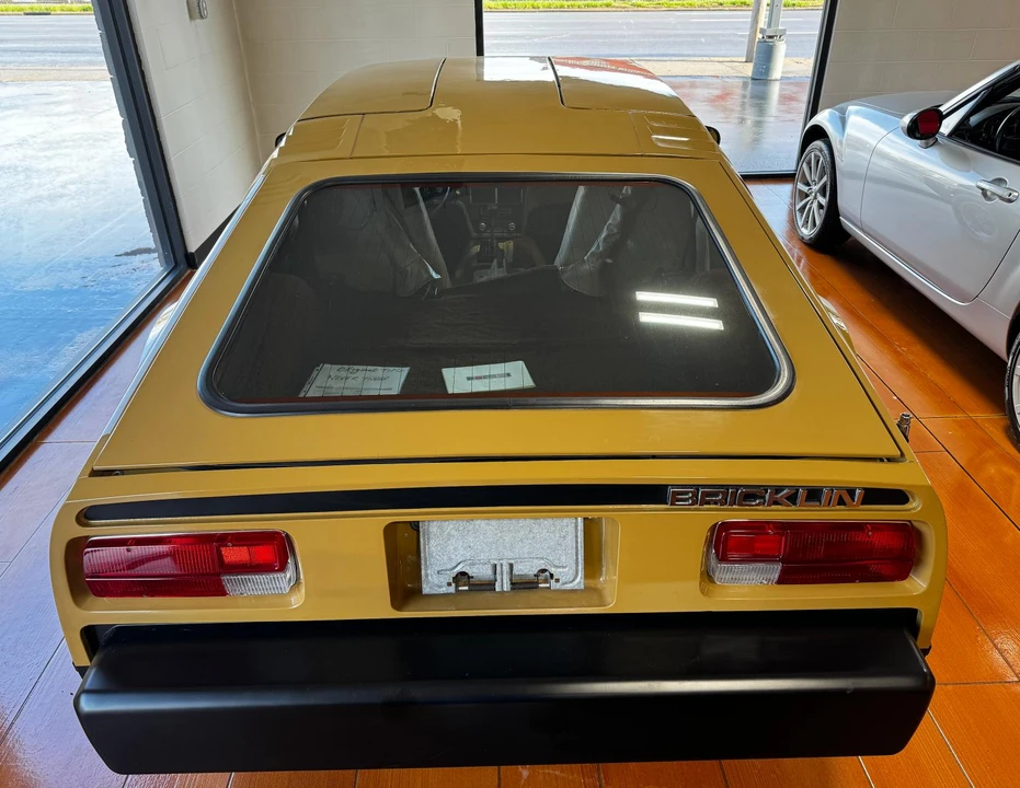 1976 Bricklin SV-1 - Image 25 of 31