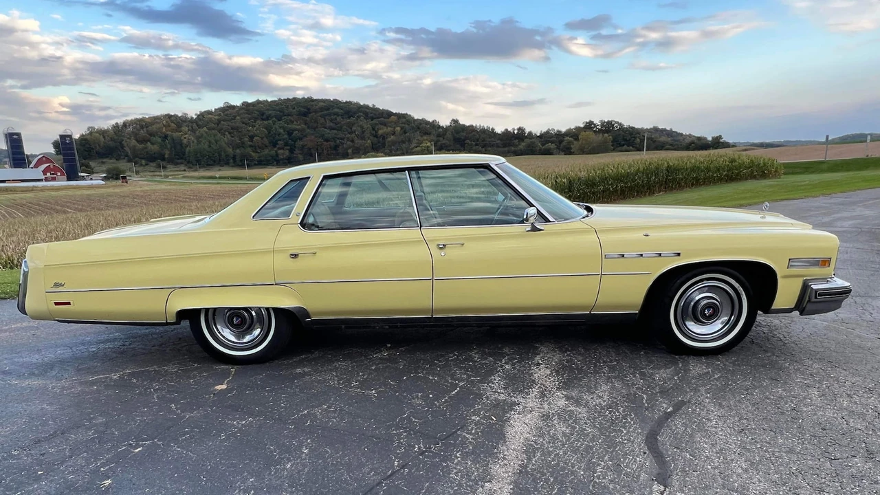 1976 Buick Electra - Image 2 of 11