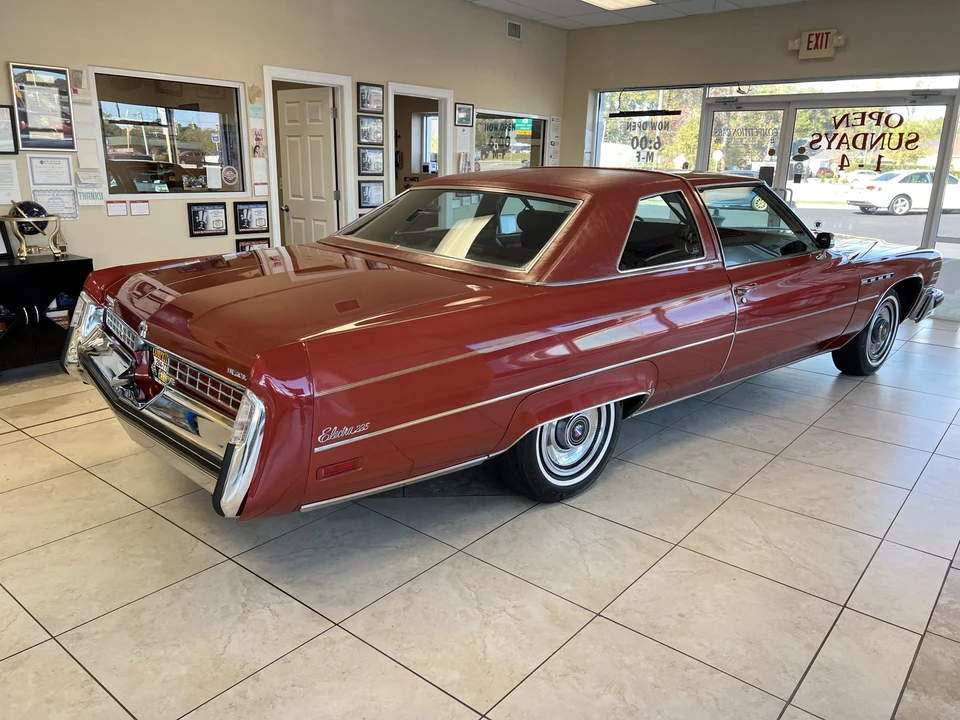 1976 Buick Electra - Image 8 of 31