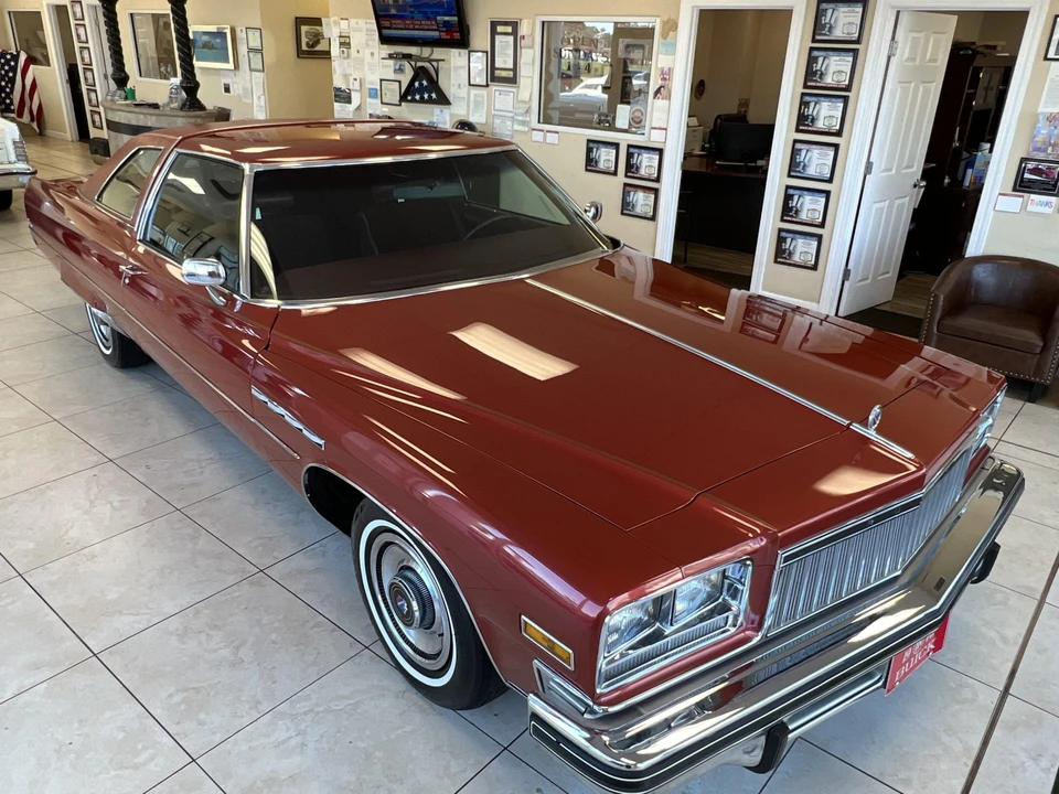 1976 Buick Electra - Image 15 of 31