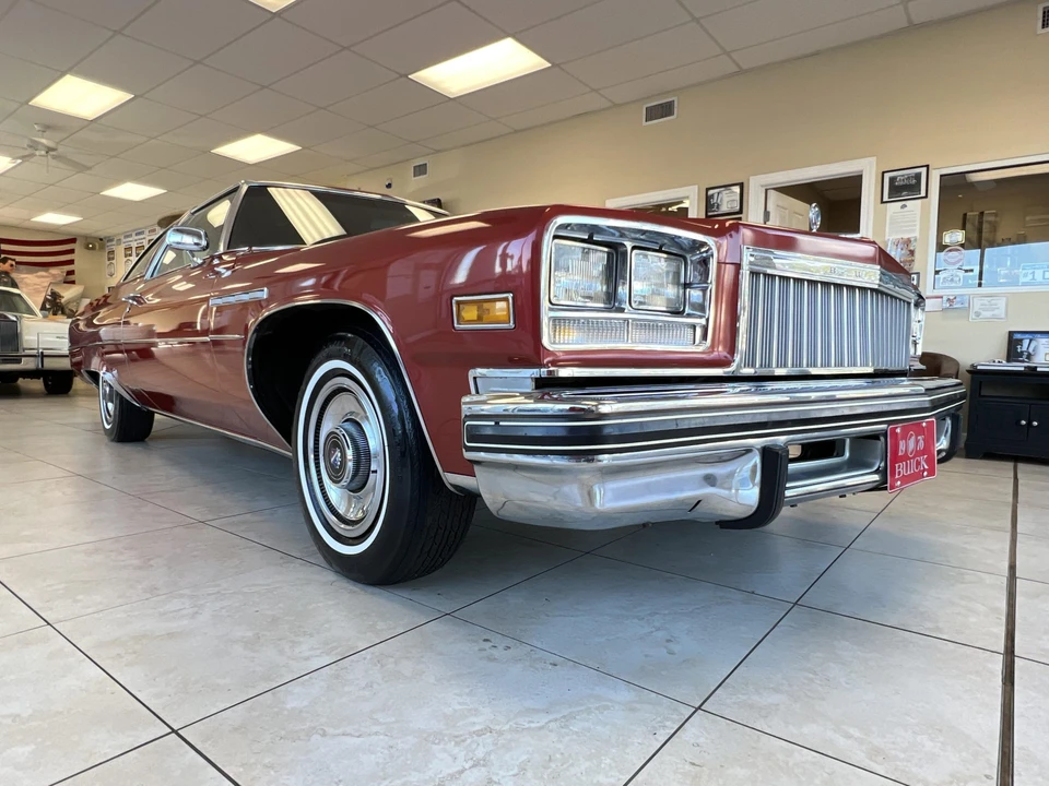 1976 Buick Electra - Image 11 of 31