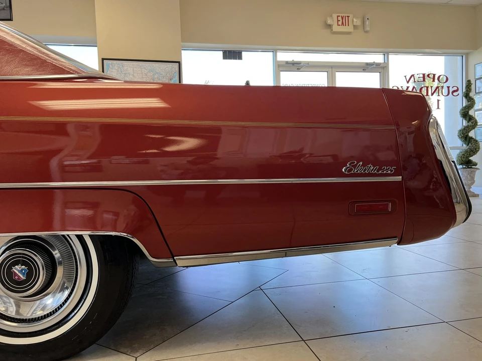1976 Buick Electra - Image 19 of 31