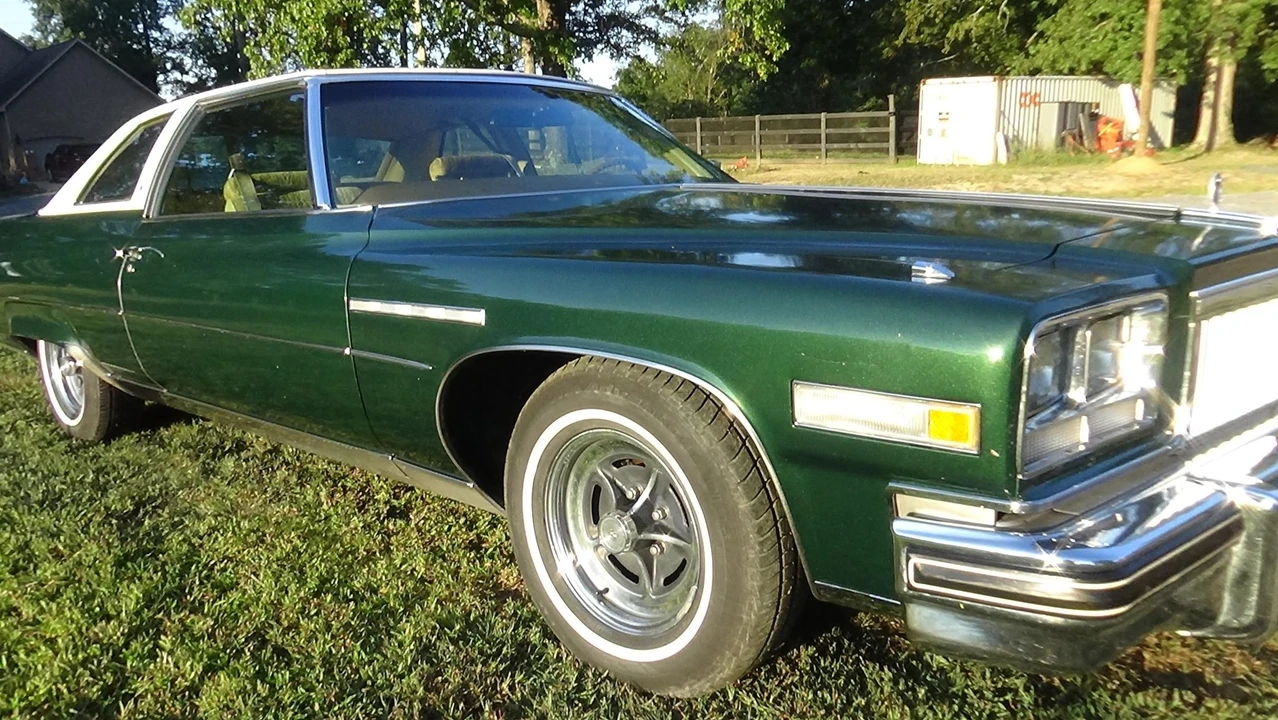 1976 Buick Electra - Image 30 of 31