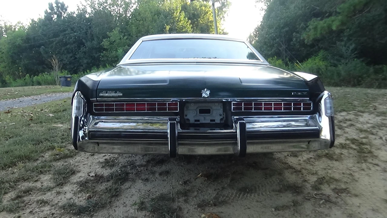1976 Buick Electra - Image 18 of 31