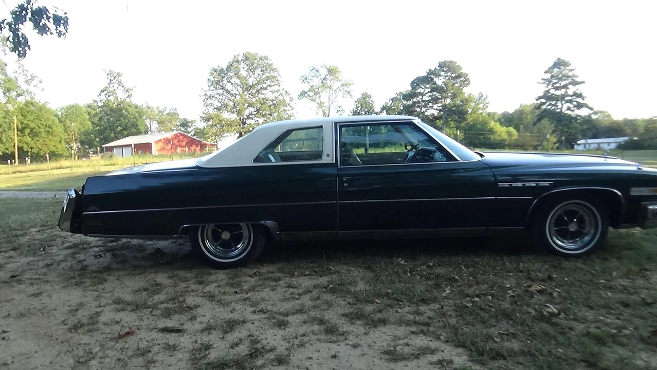 1976 Buick Electra - Image 16 of 31