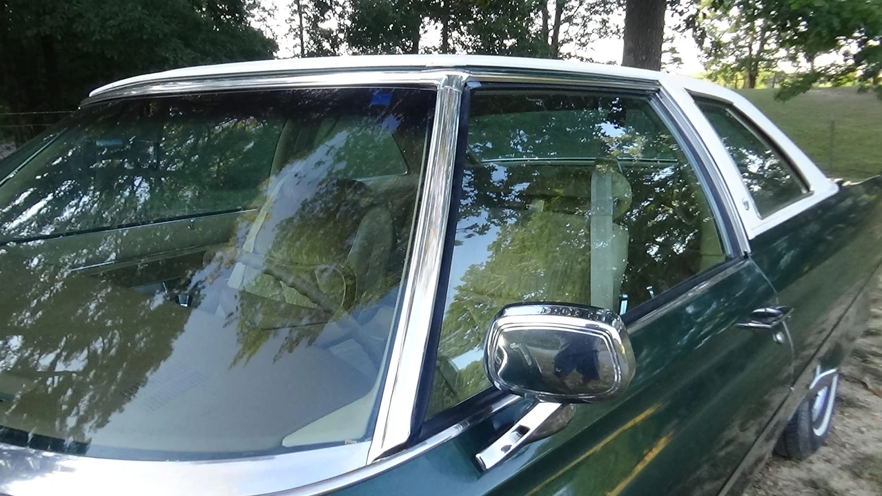 1976 Buick Electra - Image 29 of 31