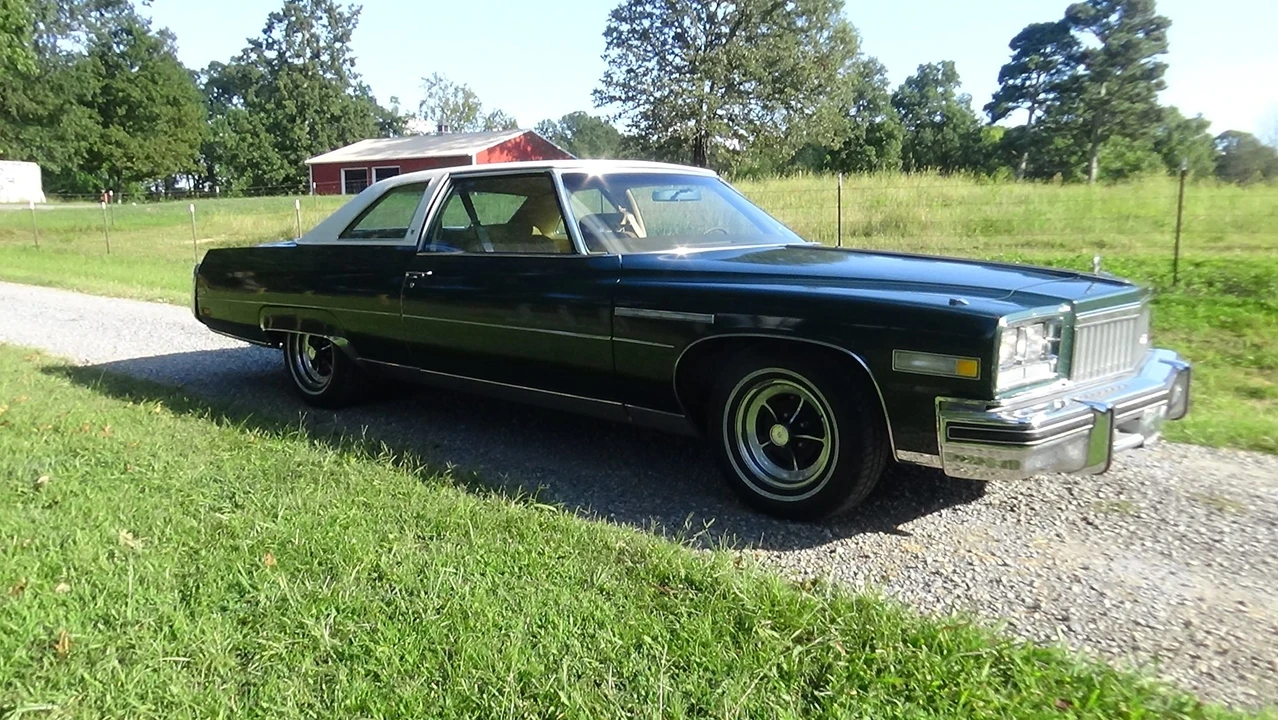 1976 Buick Electra - Image 13 of 31