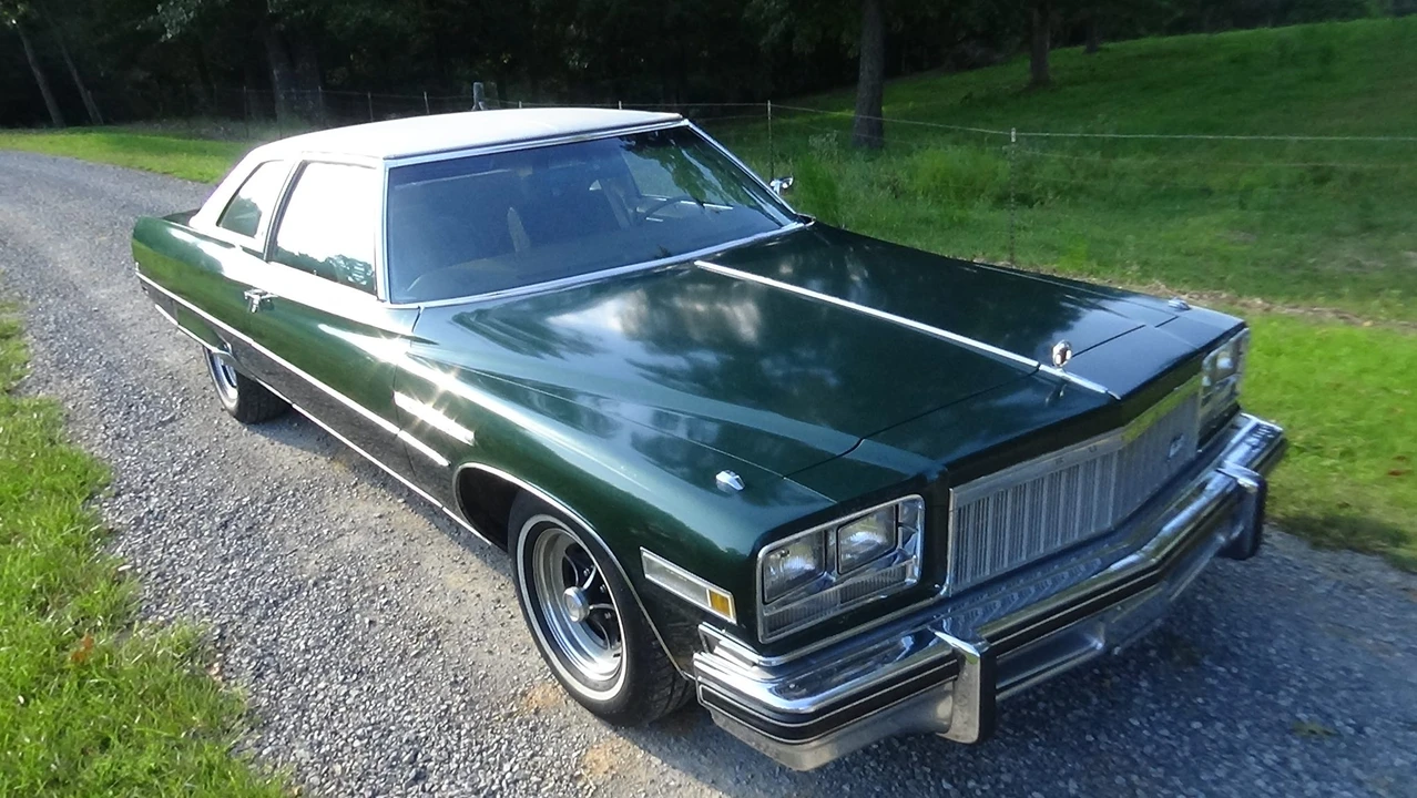 1976 Buick Electra - Image 10 of 31