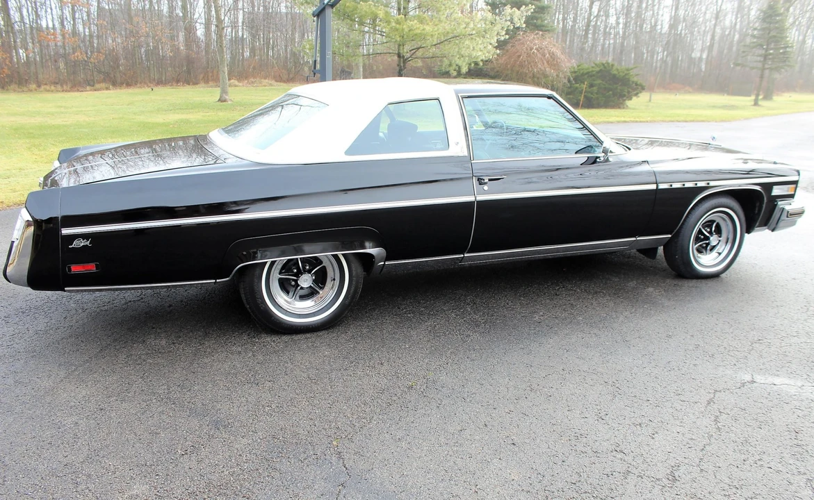 1976 Buick Electra - Image 14 of 31