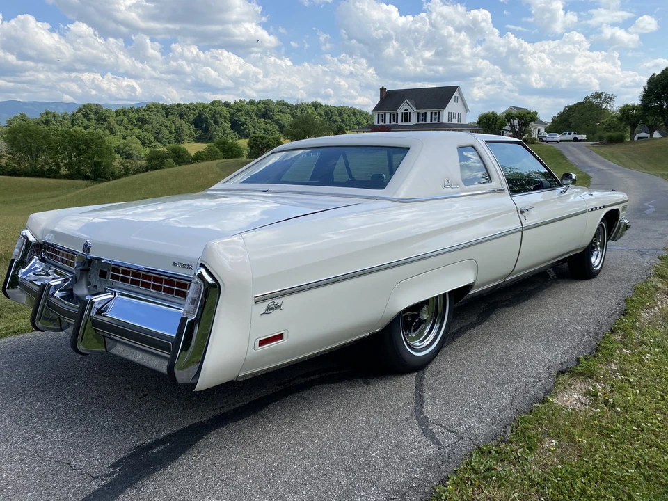 1976 Buick Electra - Image 8 of 31