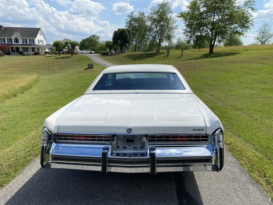 1976 Buick Electra - Image 7 of 31