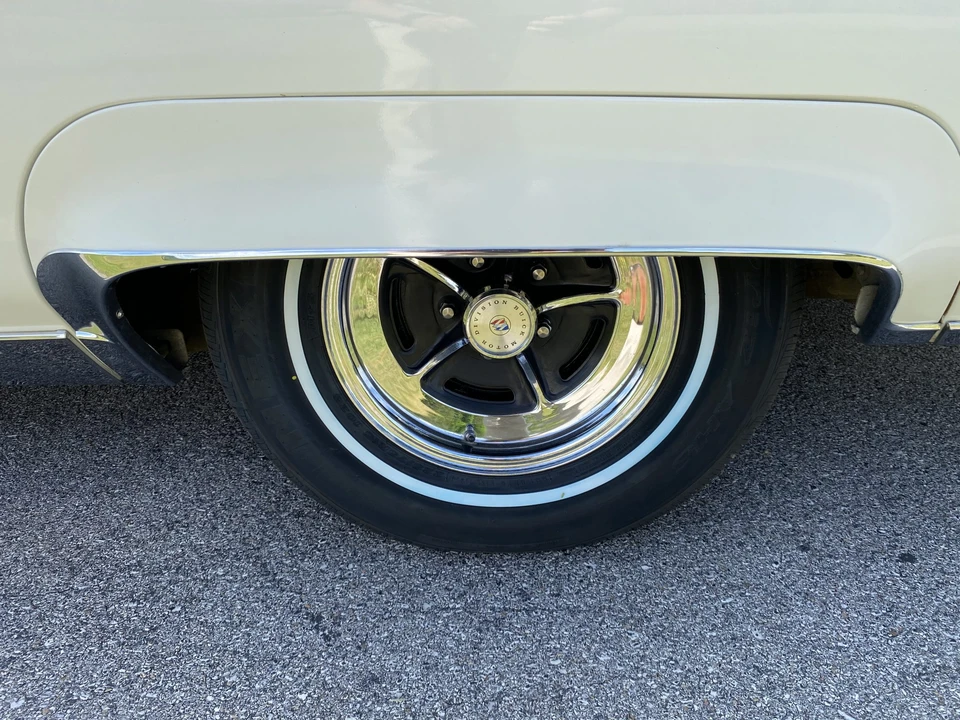 1976 Buick Electra - Image 29 of 31