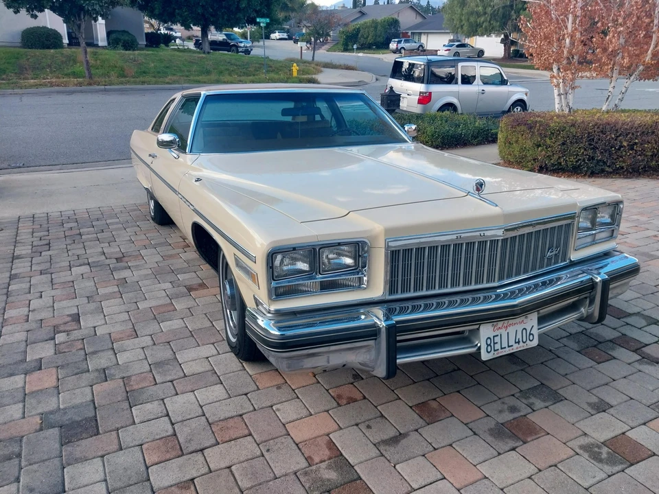 1976 Buick Electra - Image 8 of 31