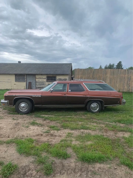 1976 Buick Roadmaster - Image 2 of 20