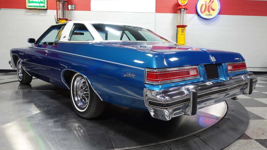 1976 Buick LeSabre - Image 13 of 31