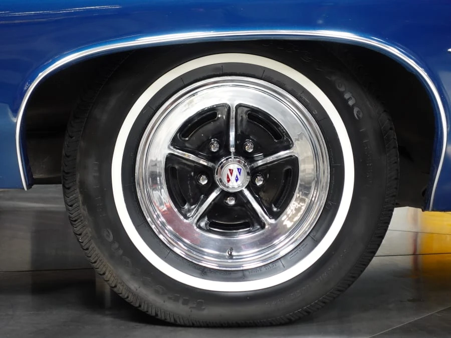 1976 Buick LeSabre - Image 23 of 31