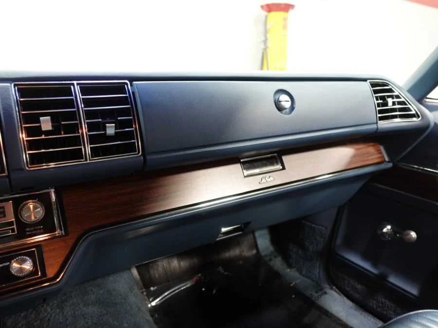 1976 Buick LeSabre - Image 31 of 31